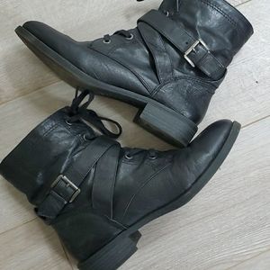 Nine West Black Leather Moto Style Booties size 8